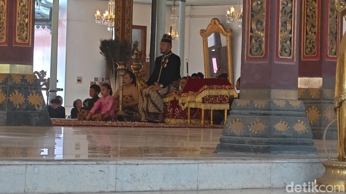 Prosesi Jumenegan Paku Buwono XIV Mangkubumi, Sabtu (5/9/2026)