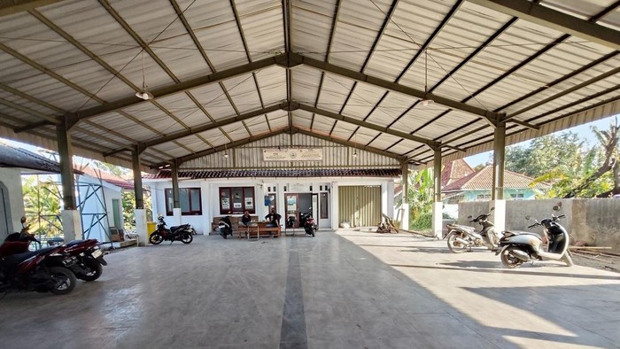 Suasana TPI Sambung Jaya Mulya di Desa Karangreja, Cirebon.