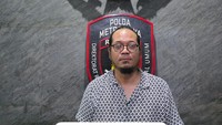 Tampang Pria Piting Pemobil di Jaksel, Tak Lagi Sangar Usai Diciduk Polisi