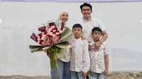 Terbaru ia dan sang suami membuka usaha kos di Cilandak. Bismillah udah launching kost kost an Cilandak, jd kado pernikahan utk kita ber2 mudah2 an bs banyak membawa berkah, tulisnya di unggahan Instagram (17/8). Foto: Instagram tya_ariestya