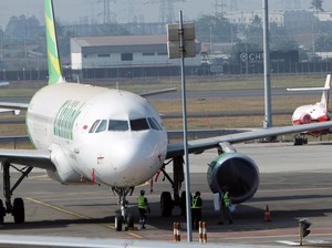 Pengumuman! Bandara Soetta Ditutup hingga Senin Pagi Imbas Erupsi Anak Krakatau