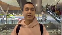 Pesawat Raditya Dika putar balik ke Doha, setelah 4 jam perjalanan dan tiba di langit Sri Lanka. Dan demi keselamatan, kami semua akhirnya tidak meneruskan perjalanan balik ke sini lagi. Dan, setelah mencari penerbangan berikutnya, mencari cara ke negara lain dan lain-lain, nampaknya jadwalnya menjadi tidak bisa hadir ke sana (Royal Pawrents), tidak memungkinkan, kata Raditya Dika diiringi permintaan maaf. Foto: Instagram @raditya_dika