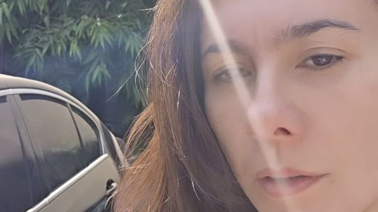 Foto: Deretan Rumah Artis yang Terdampak Abu Vulkanik Anak Krakatau
