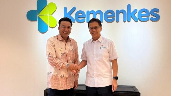 Bupati Luwu Utara, Andi Rahim, bertemu Menkes Budi Gunadi untuk membahas kebutuhan tenaga kesehatan dan fasilitas medis di wilayah 3T.