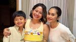 Wishlist Unlocked! Food Vlogger Farida Nurhan Dikadoin Makam oleh Anak
