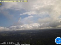 Gunung Semeru Juga Erupsi Pagi Ini