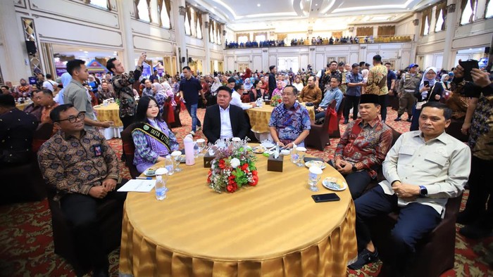 Herman Deru menghadiri pembukaan Festival Literasi Sumsel Tahun 2026