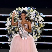Joheirry Mola dari Dominika Juara Miss World 2026, Wakil RI Terhenti di 40