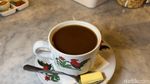 Sedap! Di Blok M Ada Kopitiam Heritage yang Sajikan Rawon hingga Kopi Butter
