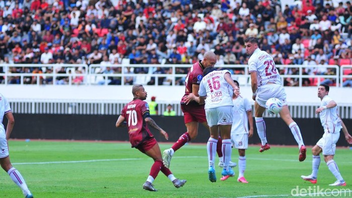 Laga Java United FC vs Garudayaksa di Stadion Jatidiri Semarang, Minggu (6/9/2026).