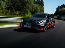 Mobil Listrik Mercedes-AMG CLA 45 Meluncur! 0-100 Km/Jam Cuma 2,7 Detik