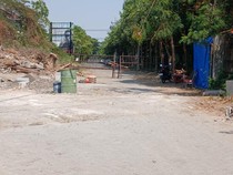Pagar Pembatas Pemkab-Kejari Gresik Raib, Ketemu di Pengepul Besi Tua