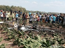 Petaka Pesawat Capung Jatuh-Terbakar di Blora gegara Mesin Brebet