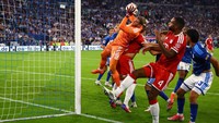 Schalke Vs Bayern Munich: Die Roten Ditahan 0-0