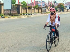 Curhat ASN Pesepeda Harian di Kaltara Hadapi Udara Sangat Tidak Sehat