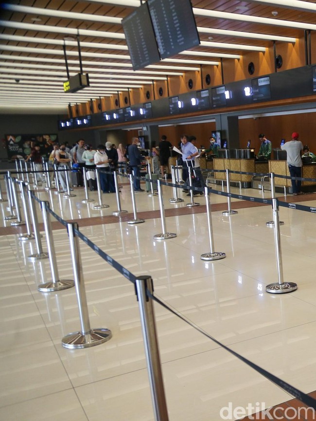 Bandara Soetta Tutup Imbas Abu Vulkanik Anak Krakatau, Penumpang Lengang