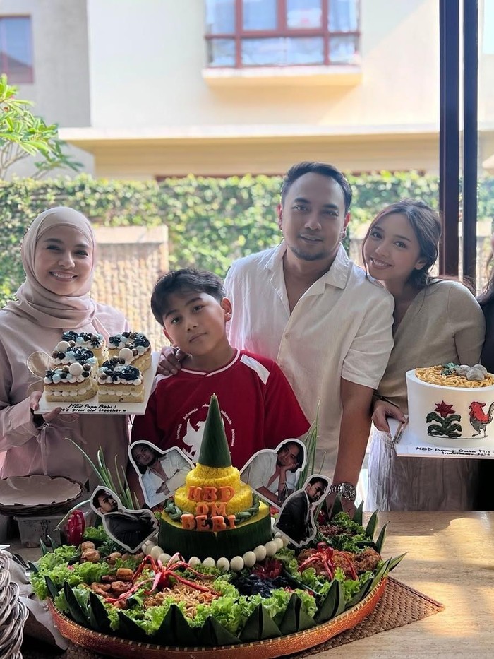 Bebi Romeo ulang tahun