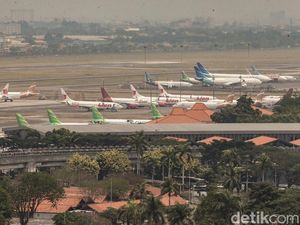 Video: 4 Bandara Bersih dari Abu Anak Krakatau, Ada Soetta-Halim PK