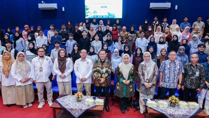 BPJS Ketenagakerjaan mengajak mahasiswa Fakultas Ekonomika dan Bisnis (FEB) Universitas Diponegoro (Undip) menyiapkan masa pensiun sejak dini.