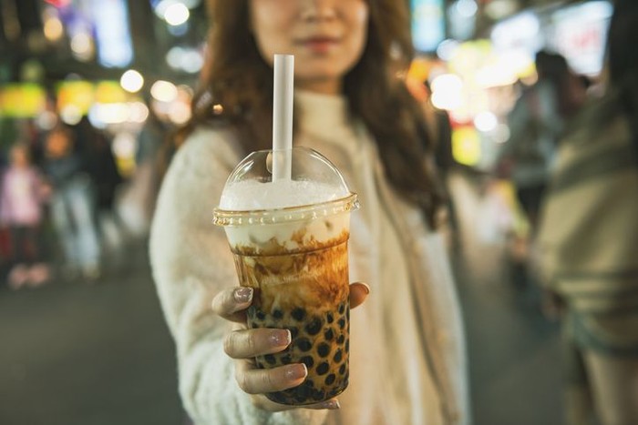 Tren bubble tea.