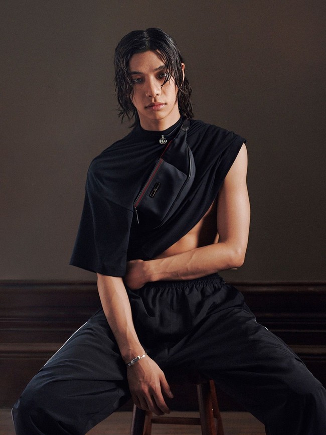 Campaign Gucci PRIMAVERA turut dibintangi personel ALLDAY PROJECT Tarzzan. Sebelum debut menjadi idol, ia sudah eksis sebagai model profesional. Foto: dok. Instagram @gucci