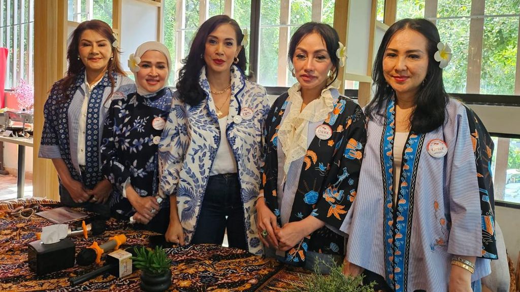Diah Permatasari Boyong Budaya Indonesia ke Los Angeles di Panggung Gembira