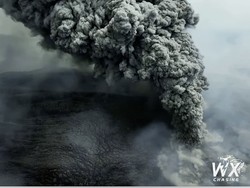 Ngerinya Melihat dan Mendengar Erupsi Anak Krakatau dari Dekat