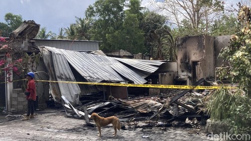 Wyns Penida Cafe dan Bar Cottage di Banjar Nyuh, Desa Ped, Kecamatan Nusa Penida, Klungkung, Bali, yang ludes terbakar, Senin (7/9/2026).