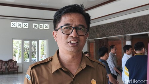 Kepala Disdikpora Buleleng Ida Bagus Gde Surya Bharata. (Foto: Made Wijaya Kusuma/detikBali)