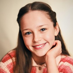 Bonnie Hill Jadi Ginny Weasley, Ini Wajah Pemeran Adik Ron di Harry Potter
