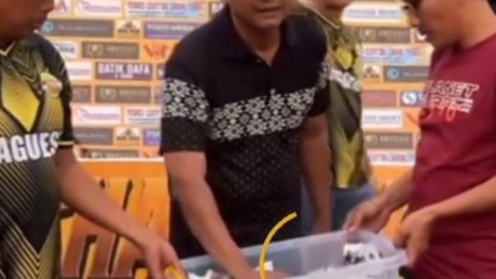 Pengundian hadiah viral di Pekalongan