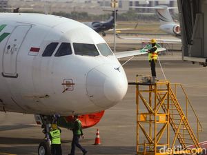 Ketika Soekarno-Hatta Hening Karena Abu Anak Krakatau
