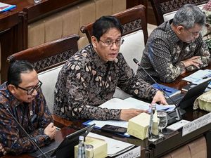 Pramono Mau Terbitkan Obligasi, Purbaya: Kalau Uangnya Banyak buat Apa Utang?