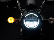 Lihat Lebih Dekat Motor Retro Terbaru Suzuki yang Dijual Rp 35 Jutaan