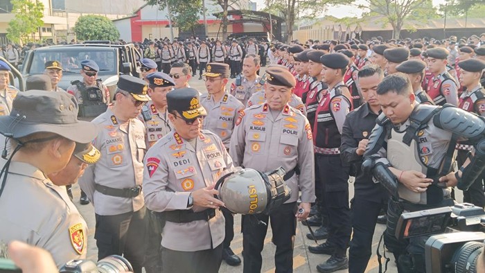 Wakapolri Komjen Dedi Prasetyo dalam apel pasukan di Satlat Brimob Cikeas, Bogor, Senin (7/9/2026).