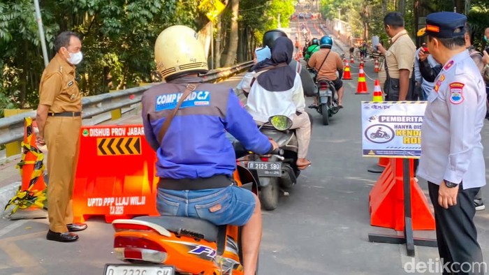 Wali Kota Cimahi, Ngatiyana cek pembukaan jembatan pemkot untuk motor