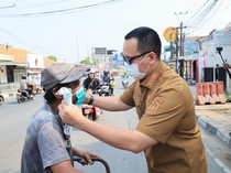 Walkot Ungkap Stok Masker di Serang Mulai Langka Imbas Abu Anak Krakatau