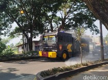 Abu Vulkanik Selimuti Cianjur, Water Canon Dikerahkan