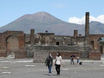 Potret Kota Pompeii yang Hancur Akibat Tertimbun Abu Vulkanik