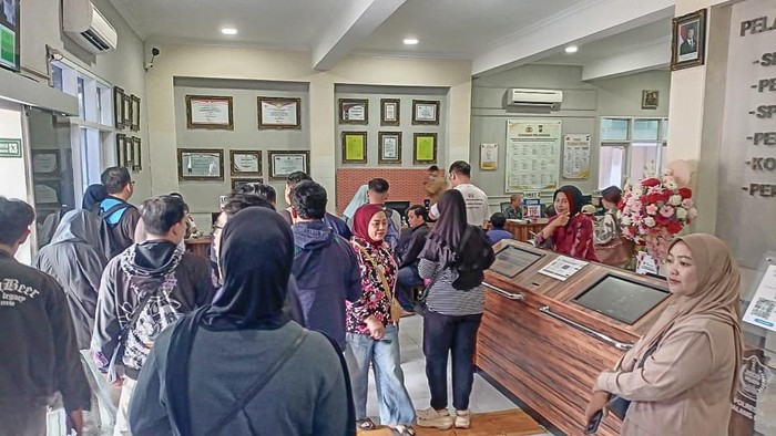 Antrean SKCK di Polresta Malang Kota