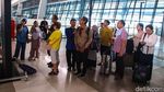 Bandara Soetta Kembali Beroperasi, Calon Penumpang Ramai Padati Terminal Keberangkatan