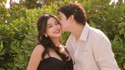 Gaya Brisia Jodie Umumkan Kehamilan, Bumil Tampil Seksi Pamer Bare Baby Bump