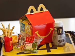 Simpan Mainan Happy Meal McD Sejak 2011, Wanita Ini Ngarep Harganya Jutaan