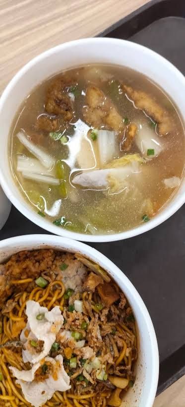 Divonis Cuma Hidup 30 Hari karena Kanker, Pria Ini Bangkit dan Jualan Mie