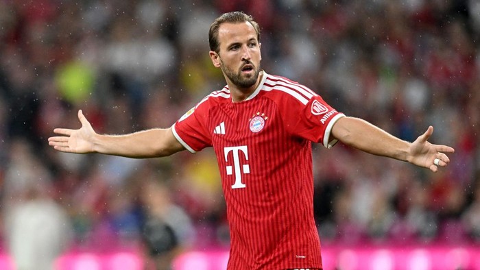Soccer Football - Bundesliga - Bayern Munich v VfB Stuttgart - Allianz Arena, Munich, Germany - August 28, 2026  Bayern Munichs Harry Kane reacts REUTERS/Angelika Warmuth DFL REGULATIONS PROHIBIT ANY USE OF PHOTOGRAPHS AS IMAGE SEQUENCES AND/OR QUASI-VIDEO.