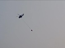 Heli Water Bombing Diterjunkan Padamkan TPA Galuga Bogor Pagi Ini