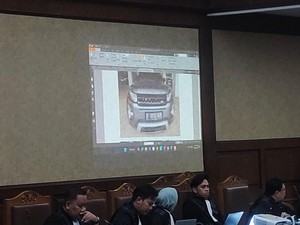 Sitaan Range Rover hingga LEGO Star Wars Diungkap di Sidang Kuota Haji