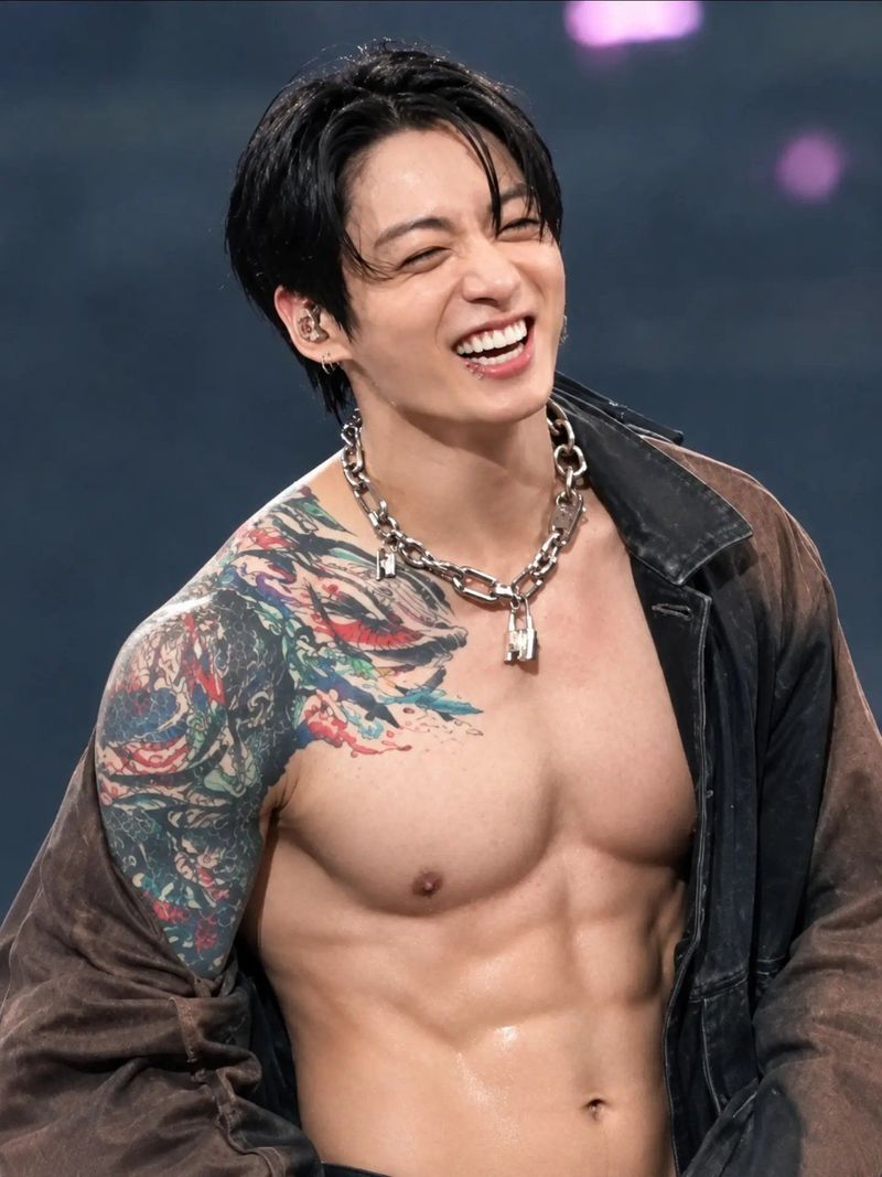 Jungkook BTS Penampilan Jungkook BTS selama tur konser ARIRANG di Los Angeles.