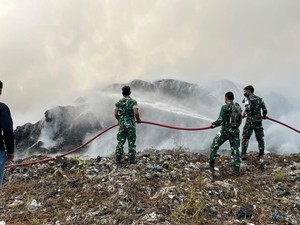 Ngeri Rambatan Api dari Lahan Tani hingga Menyala Besar di TPA Galuga
