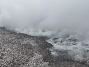 Dinkes Bogor Imbau Warga Hindari Paparan Asap Kebakaran TPA Galuga